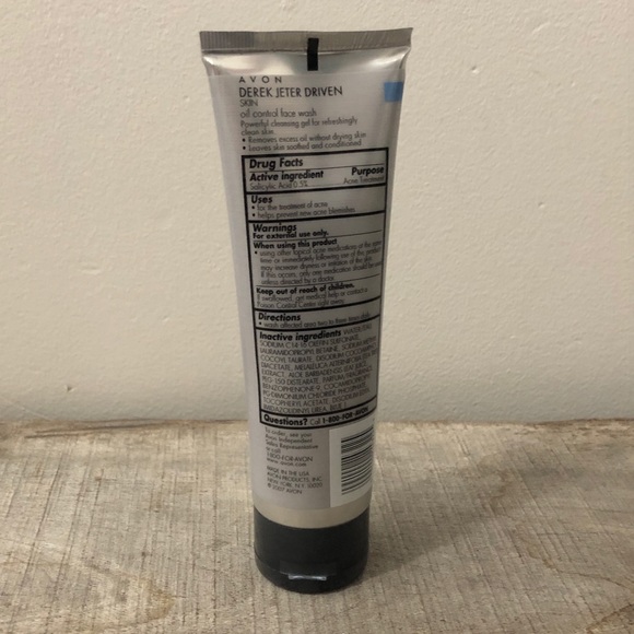 Derek Jeter Driven Oil Control Face Wash - Picture 3 of 6
